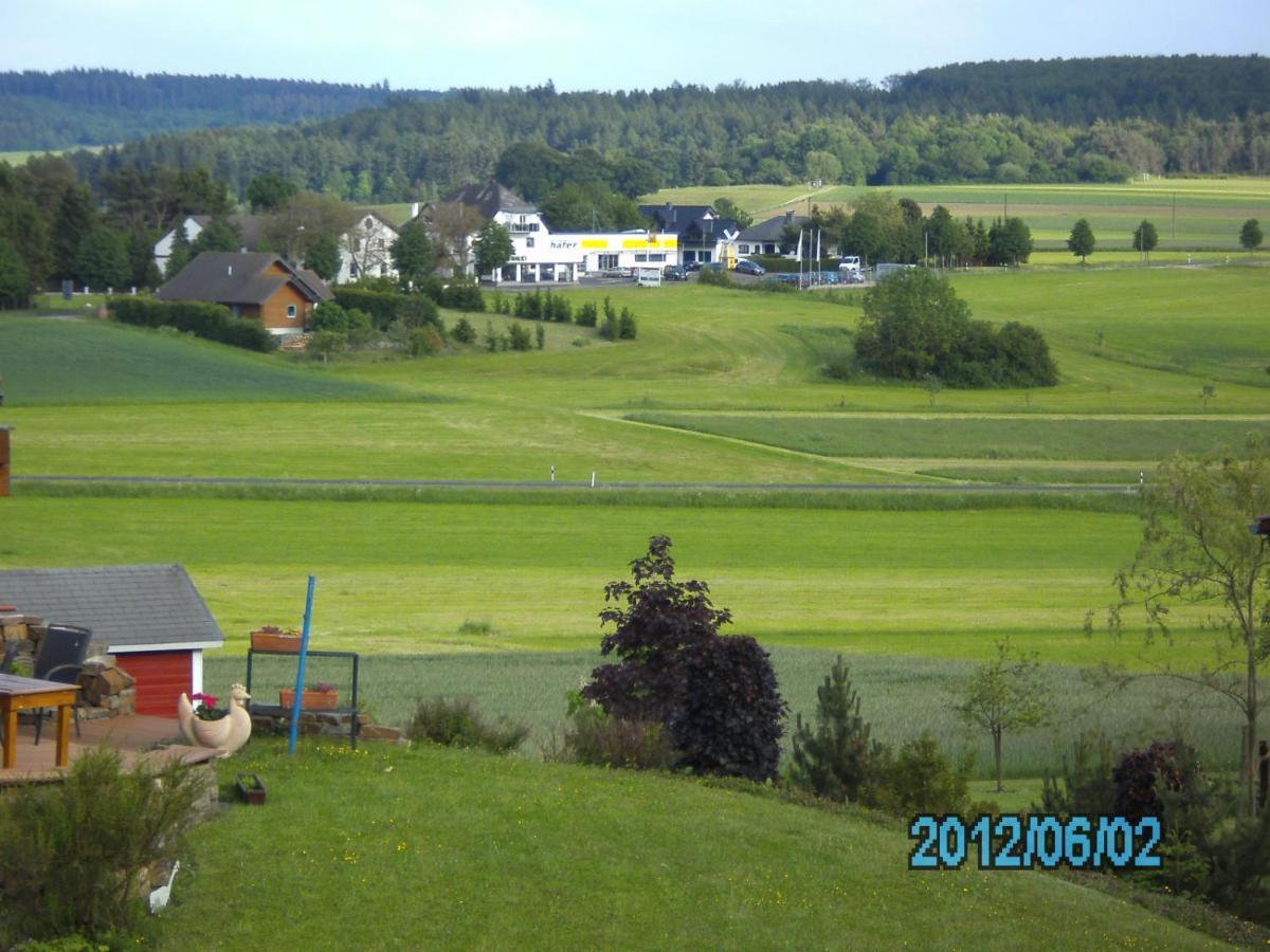 Ferienhaus - Vakantiehuis, Ferienwohnung, 100 Qm, Rollmann, 54578 Nohn, Eifel- Nuerburgring Nohn  Exterior foto