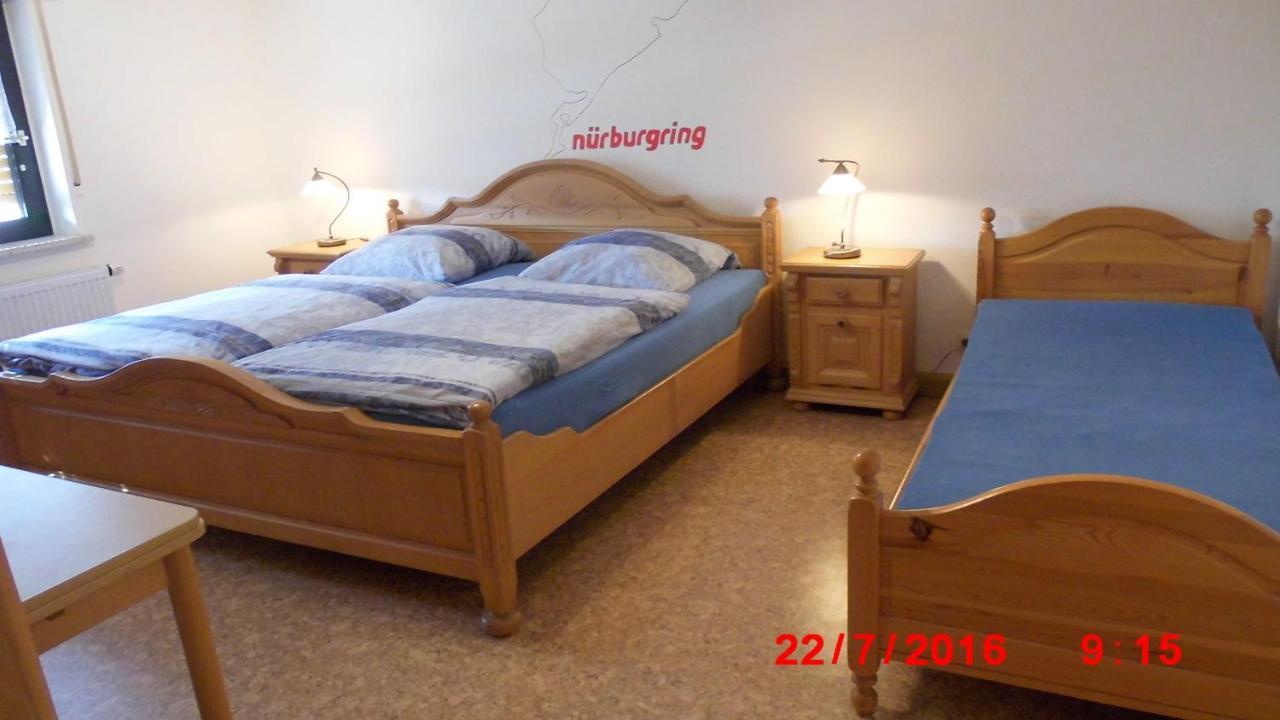 Ferienhaus - Vakantiehuis, Ferienwohnung, 100 Qm, Rollmann, 54578 Nohn, Eifel- Nuerburgring Nohn  Exterior foto